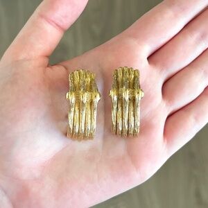 Christian Dior Large Clip On Eartings Gold